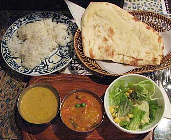 インド料理 マラバール（MALABAR）／海老カレー／ベジタブルカレー