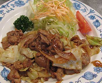 ESPANOL KURO／クロ／キャベツと豚肉の味噌タレ焼き