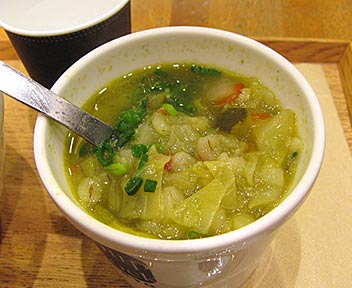 Soup Stock Tokyo　高田馬場メトロピア店／緑の野菜と岩塩の朝のスープセット