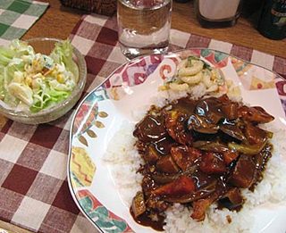 田舎料理・おにぎり 寿美／チキントマトカレー