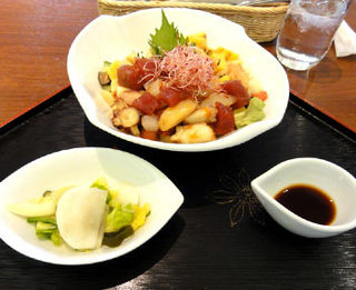 レストラン&カフェ 洋風旬菜びーさいど／B・side／海鮮サイコロちらし丼