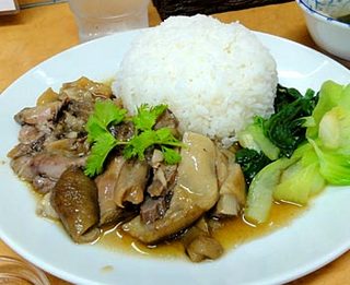 タイレストラン サムヤーン／SAMYAN／トロトロ豚煮込みのせごはん