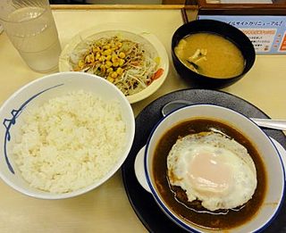 松屋　高田馬場2丁目店／デミたまハンバーグ定食