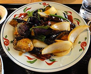 CHINESE FOOD あいらくてい／カキとナスピリ辛定食