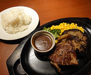 Steak & Cafe KENNEDY／ケネディ／デミグラスハンバーグ&サーロインステーキ